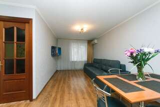 Апартаменты Two bedsright near Arena Киев Апартаменты-10