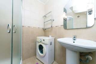 Апартаменты Two bedsright near Arena Киев Апартаменты-13