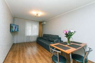 Апартаменты Two bedsright near Arena Киев Апартаменты-27