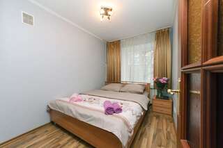 Апартаменты Two bedsright near Arena Киев Апартаменты-7