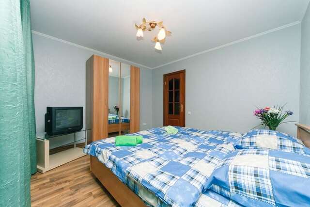 Апартаменты Two bedsright near Arena Киев-24